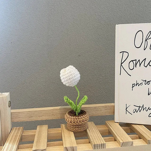 Mini Crochet Tulip - White